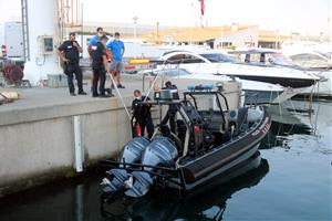 Els Mossos d'Esquadra comencen a patrullar al mar i preveuen que la Policia Marítima estigui desplegada l'estiu que ve