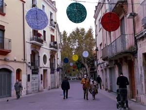 Enllumenat especial a Vilanova per donar suport a l'activitat comercial per la Fira