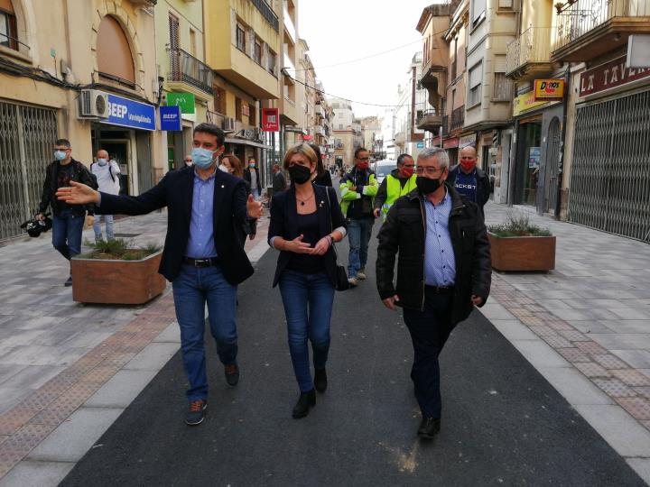 Finalitzen les obres a la carretera del Doctor Robert i c/ Prat de la Riba. Ajuntament del Vendrell