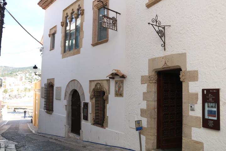 Imatge de la façana del Cau Ferrat de Sitges, que ara fa 125 anys va impulsar l'artista Santiago Rusiñol. ACN