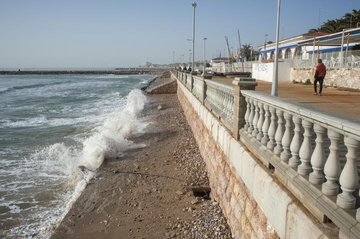 Imatge de la platja de la Bassa Rodona. Eix