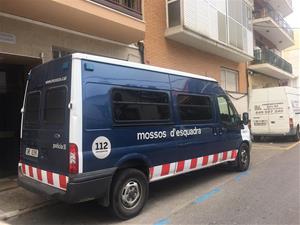 Investiguen les causes de la mort d'un home en un pis de Calafell