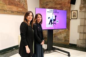 La consellera Meritxell Budó i la presidenta de l'ICD, Laura Martínez, durant la presentació d'un estudi estadístic sobre la situació de les dones. AC