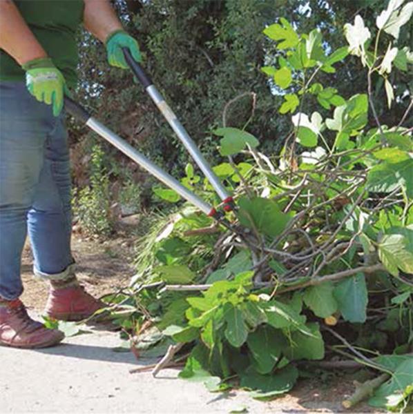 La Coordinadora de Jardiners del Garraf demana l'ampliació dels horaris de la planta de compostatge a l'estiu. EIX