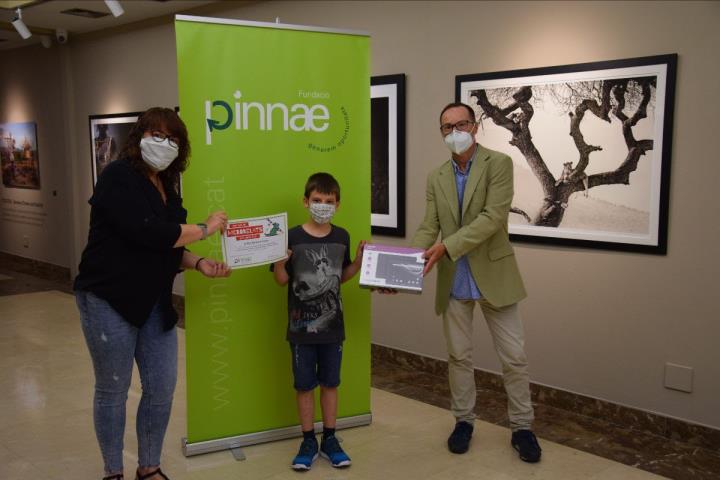La Fundació Pinnae lliura els premis del I Concurs de Micro-relats. EIX
