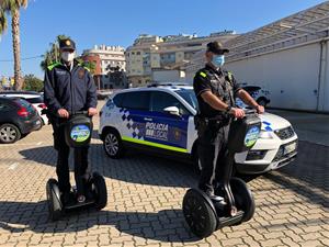 La Policia del Vendrell renova la seva flota de vehicles amb criteris mediambientals. Ajuntament del Vendrell