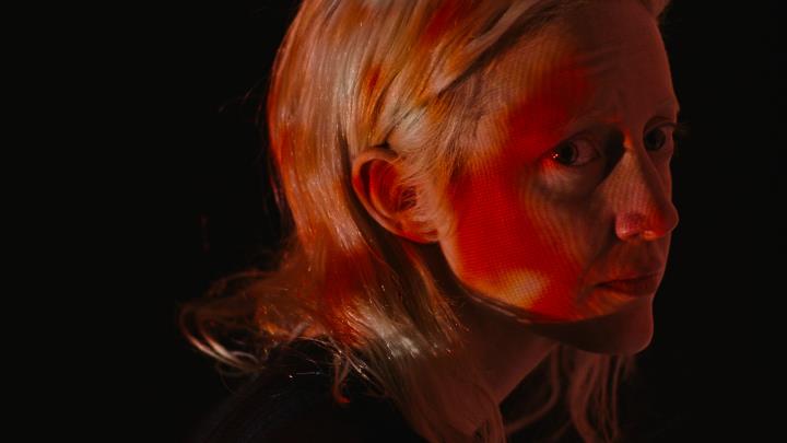 La sanguinària i violenta 'Possessor uncut' de Brandon Cronenberg irromp al Festival de Sitges. ACN