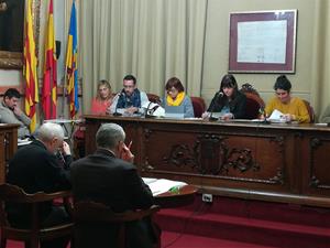 L'Ajuntament de Vilanova estudiarà un canvi de gestió dels serveis de neteja i recollida de residus, i de jardineria. Ajuntament de Vilanova