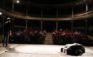 L'Ateneu d'Igualada aixeca de nou el teló i es converteix en el primer teatre amb públic a Catalunya durant la covid-19. ACN