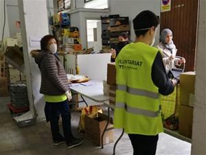 L'Economat de Vilanova atén 200 noves famílies al servei de cobertura d'aliments des de l'inici de la pandèmia . Ajuntament de Vilanova