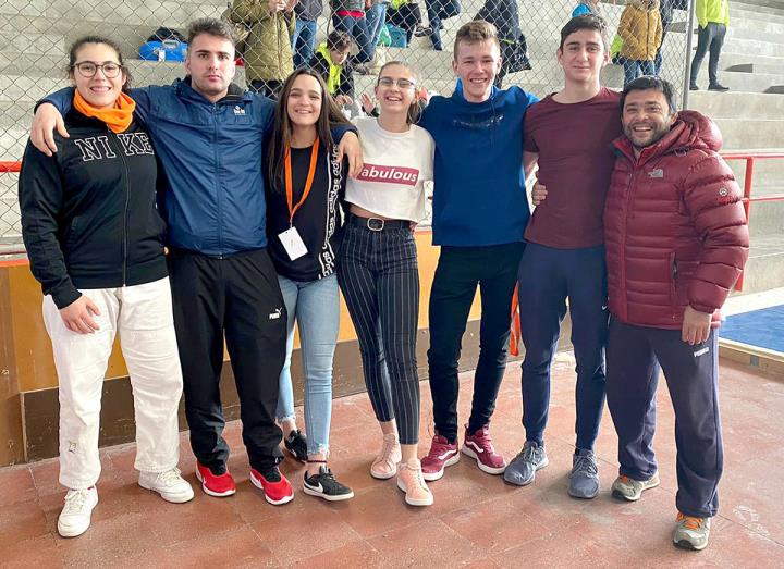 L'equip del Club Judo Olèrdola a Tortosa. Eix