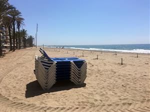 Les platges de Calafell reobren aquest dilluns amb un reforç de la desinfecció a lavabos, dutxes i rentapeus. Ajuntament de Calafell