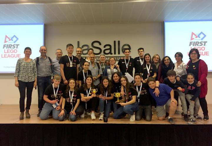 L'escola Vedruna de Sant Sadurní es classifica per tercer any per a la final estatal First Lego League de robòtica. Ajt Sant Sadurní d'Anoia