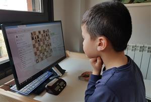 Lliga online d'escacs. Eix