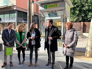 L'ONCE presenta a Vilanova el seu nou model de quiosc accessible. ONCE