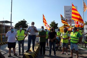 Multitudinària manifestació a l'Arboç contra el tancament de la cristalleria de Saint-Gobain