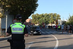 Multitudinària manifestació a l'Arboç contra el tancament de la cristalleria de Saint-Gobain