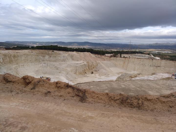 Neix una plataforma ciutadana per aturar l'extracció a les pedreres i protegir el Foix. CAPEC