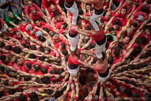 Pla del peu del 2de8sf de la Colla Joves dels Xiquets de Valls al Concurs de Castells. David Oliete - Concurs