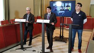 Pla general de l'alcalde d'Igualada, Marc Castells, amb els representants de CCOO i UGT de l'Anoia, Jordi Cazorla i Mario Olmedo. ACN