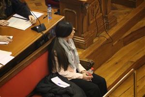Pla tancat de l'acusada en el crim de la Guàrdia Urbana, Rosa Peral, durant la primera sessió del judici a l'Audiència de Barcelona