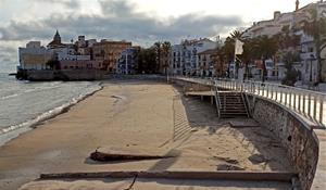 Platja de Sant Sebastià. Eix