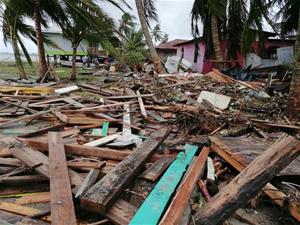 Puerto Cabezas (Nicaragua), agermanat amb Vilafranca i Sant Pere de Ribes, greument afectat per l’huracà Eta. EIX