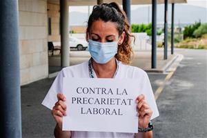 Sanitaris de l'hospital del Vendrell protesten per les condicions laborals i demanen convertir els 