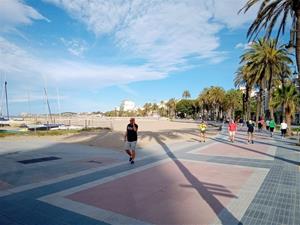 S'eliminen les restriccions en passejades d'adults i menors. Ajuntament de Sitges