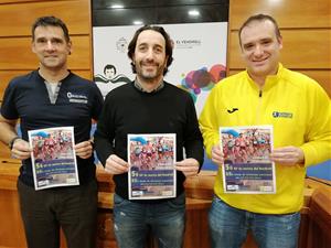 Sergi Calatayud (membre de Runners el Vendrell), Rubén Gràcia (regidor d'Esports) i José Vicente Sánchez (president de Runners el Vendrell).. Eix