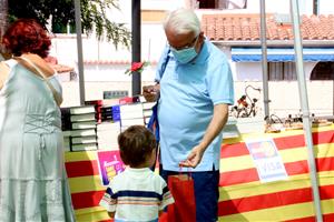 Sitges viu un Sant Jordi d'estiu 