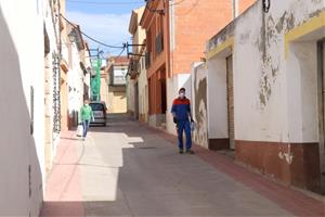 Una vorera és província de Tarragona i l'altra és província de Barcelona. Aquesta és la realitat del carrer de les Dues Províncies. ACN