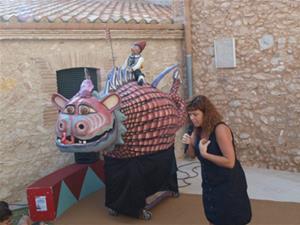 Veïns de Cubelles graven contes infantils per als nens de la vila. Ajuntament de Cubelles