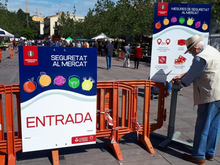 Vilafranca amplia dissabte el mercadal amb parades a les zones de Jaume I i plaça de l’Oli. Ajuntament de Vilafranca