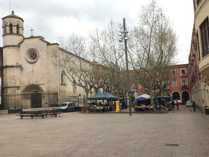Vilafranca farà mercadal aquest dissabte a la rambla de Sant Francesc amb parades d’alimentació i més espaiades. Ajuntament de Vilafranca