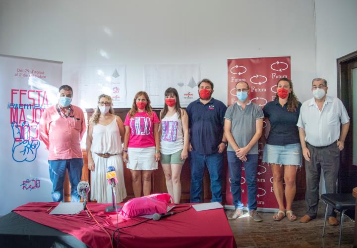 Vilafranca presenta la Càpsula del Temps de la Festa Major per a nens i nenes. Ajuntament de Vilafranca