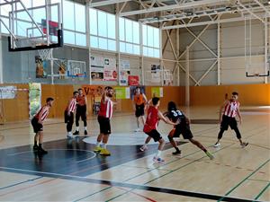 AB Vendrell - Bàsquet Pratenc. Eix