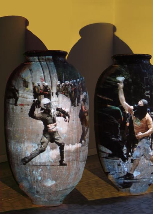 Inauguració de dues instal·lacions d'Eulàlia Valldosera