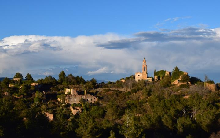 XVI Trobada de Centres d’Estudis i de Recerca del Penedès. Pobles abandonats a la vegueria Penedès