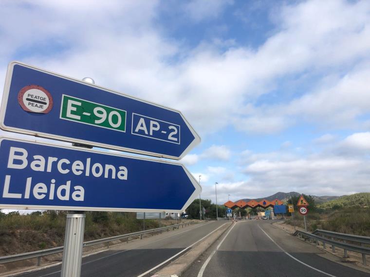 Carreteres de l'Estat desmantella el peatge de l'AP-2 a la Bisbal del Penedès . Ajt La Bisbal del Penedès