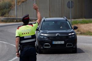 CCOO denuncia que els Mossos no tenen prou vehicles per a les patrulles de trànsit. CCOO