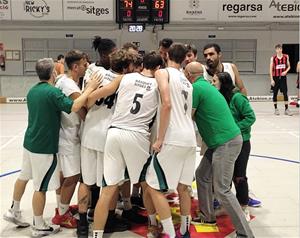 Celebració del sènior masculí del CB Sitges. Eix