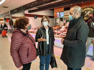 Comencen les obres d’adequació de l’accès i la reubicació dels lavabos del mercat municipal la Sínia