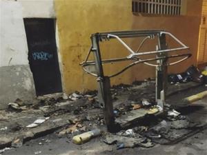 Cremen 26 contenidors en 4 dies a diferents punts de Vilanova