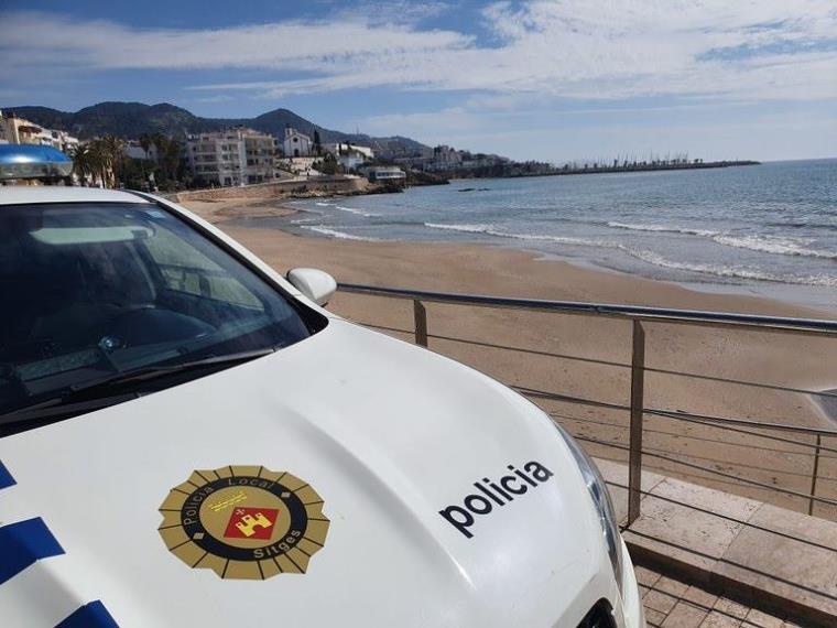 Detingut a Sitges per un robatori a l'interior d'un vehicle. Ajuntament de Sitges