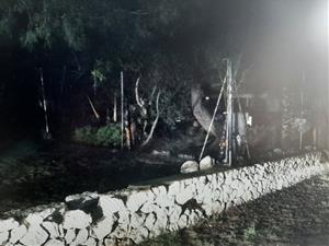 Detinguts dos menors a Vilanova per provocar un incendi i llençar pedres contra un habitatge