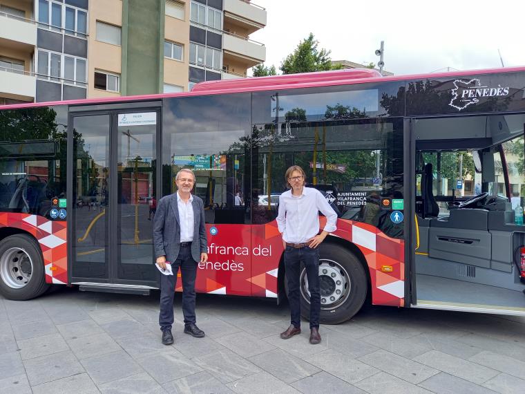 El bus urbà de Vilafranca tindrà 3 vehicles híbrids i servei a demanda els diumenges i festius. Ajuntament de Vilafranca