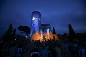 El castell de Ribes exhibeix tot el seu esplendor en un cap de setmana ple d’activitats. Ajt Sant Pere de Ribes