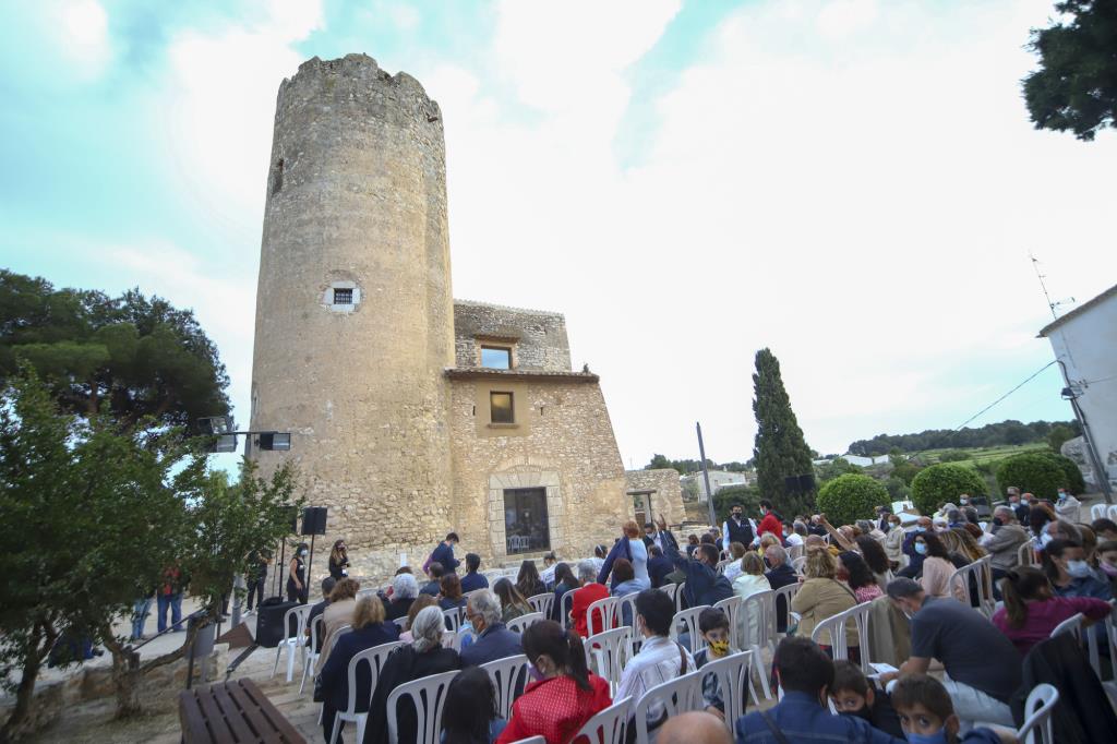 El castell de Ribes exhibeix tot el seu esplendor en un cap de setmana ...