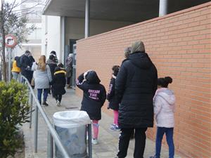 El curs escolar es reprèn aquest dilluns amb la incògnita de si finalment caldrà tancar els centres en algun moment. ACN